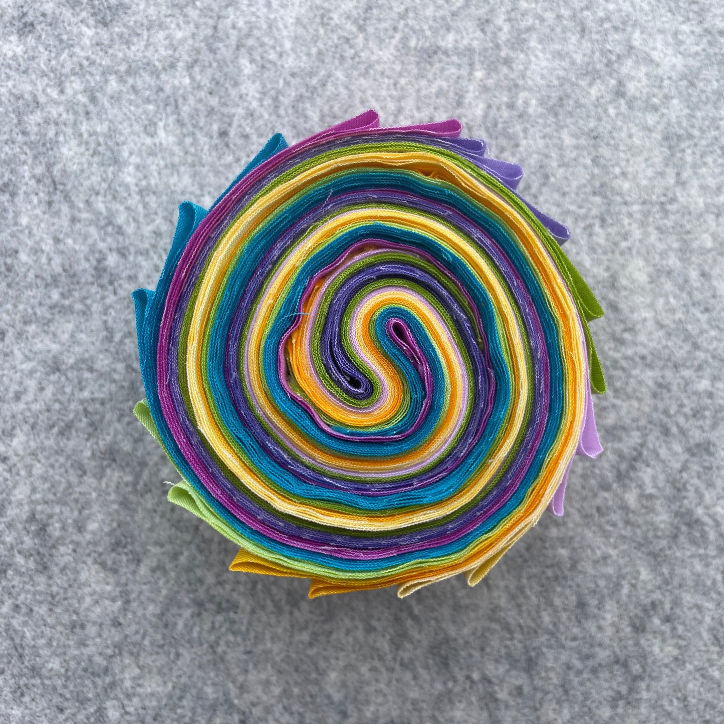 Hand Dyed Jelly Roll Gradient Strip Set (18 pcs)