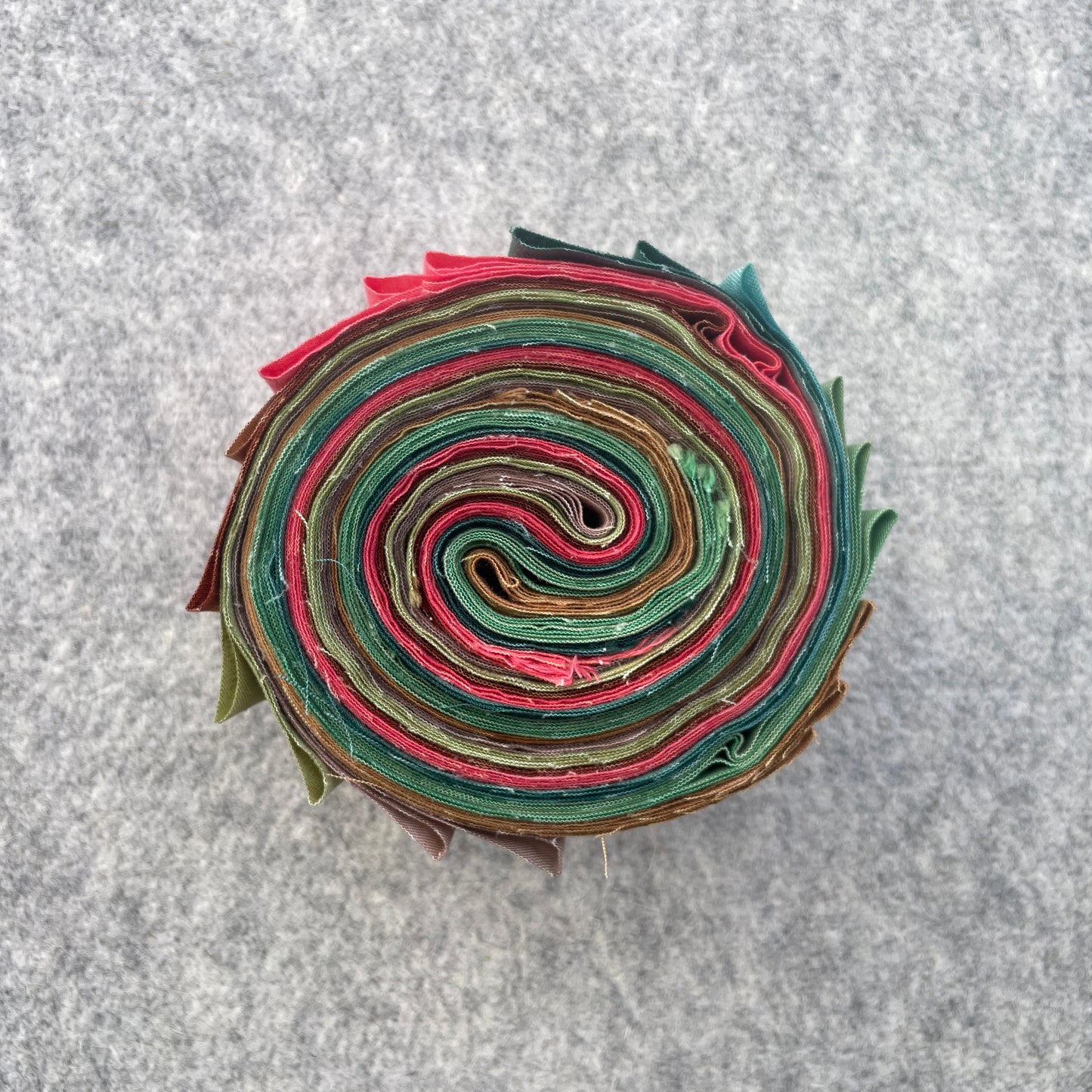 Hand Dyed Jelly Roll Gradient Strip Set (18 pcs)
