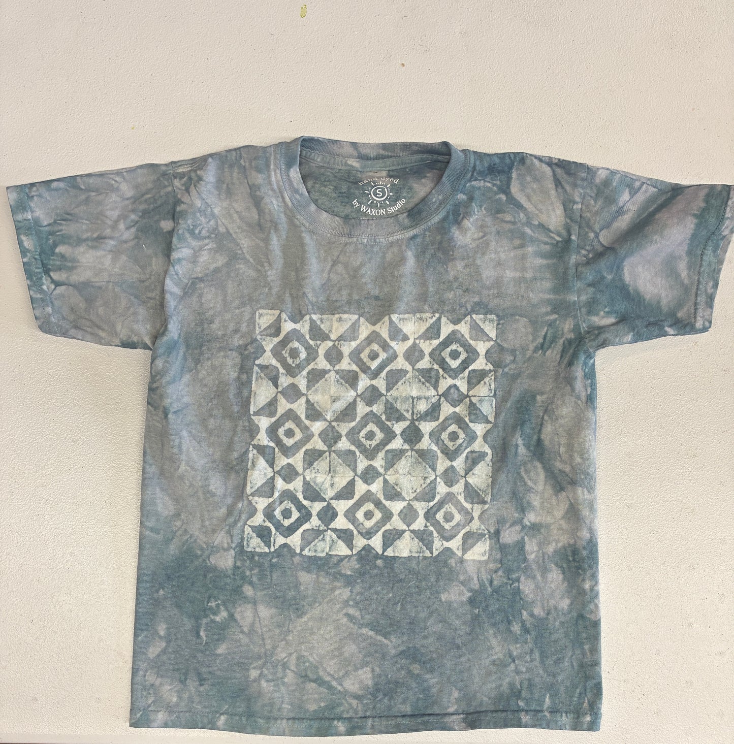Ohio Star Quilt Block Batik Woodblock Unisex T-Shirt