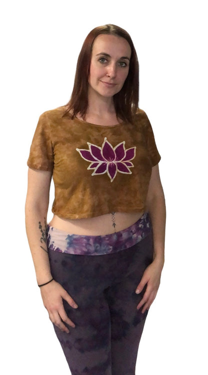 Hand-Painted Batik Lotus Scoop Neck Crop Tee
