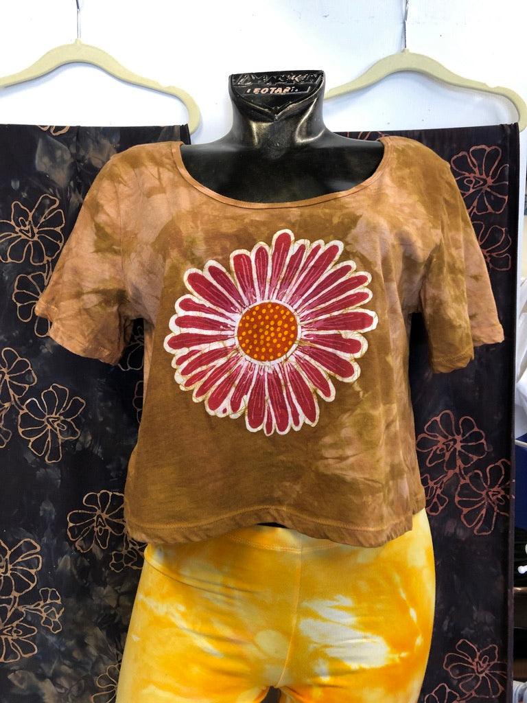 Hand-Painted Billy Strings Inspired Red Daisy Batik Crop Tee