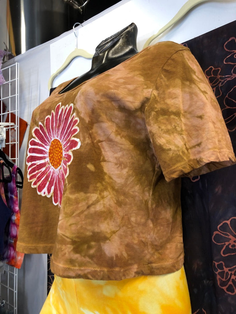 Hand-Painted Billy Strings Inspired Red Daisy Batik Crop Tee