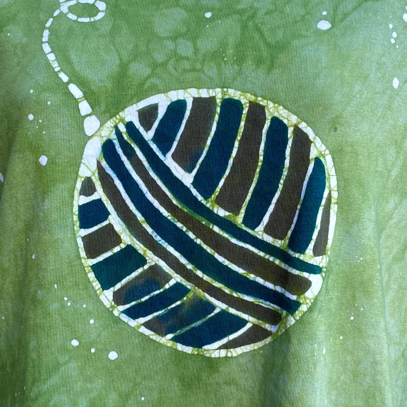 Yarn Ball Custom Batik Cropped Scoopneck Tee