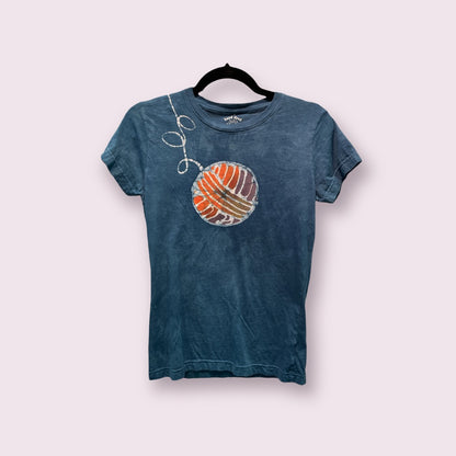 Yarn Ball Custom Batik Cropped Scoopneck Tee
